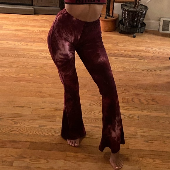 Fashion Nova stretch pants - Picture 3 of 7